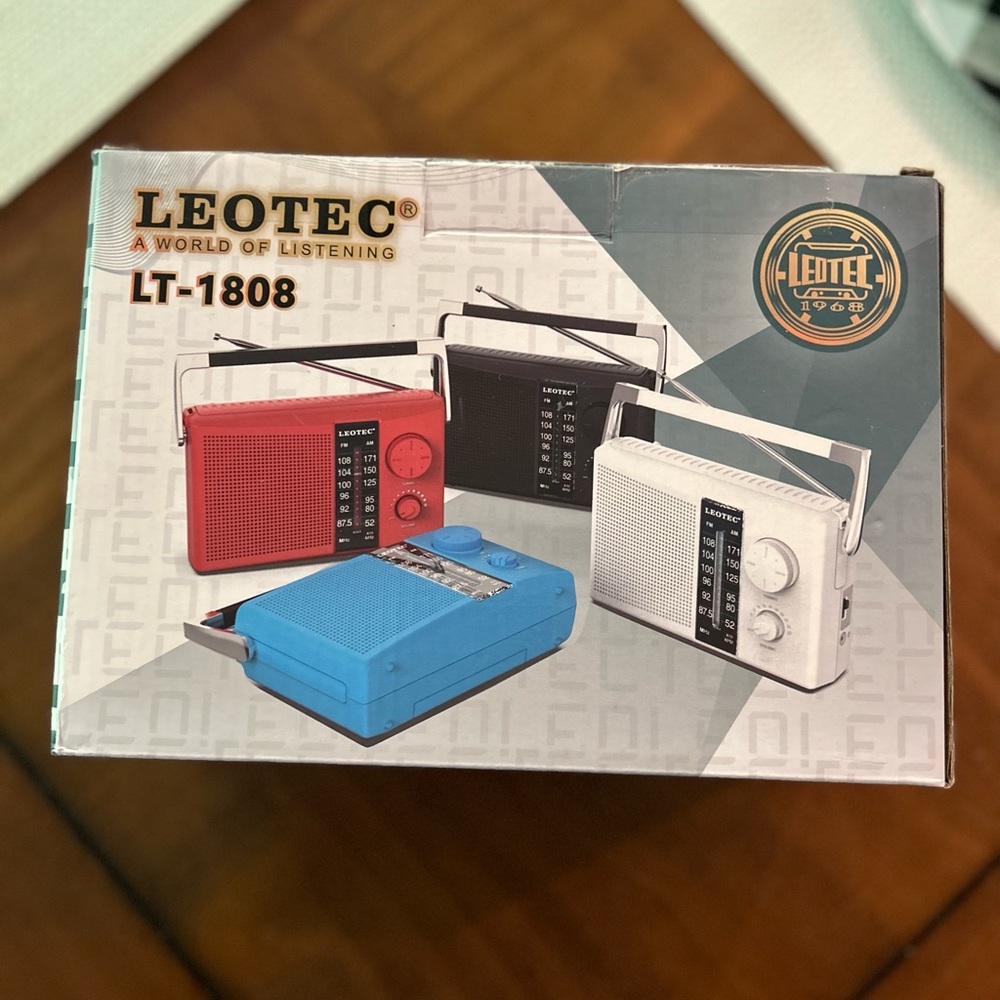 LEOTEC RADIOS